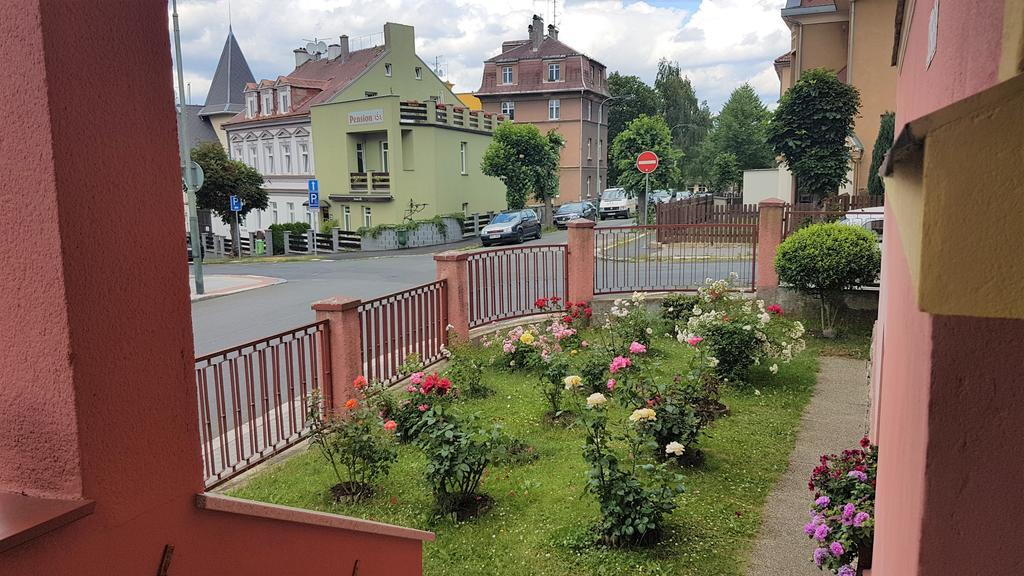 Villa Serena Карлові Вари Екстер'єр фото